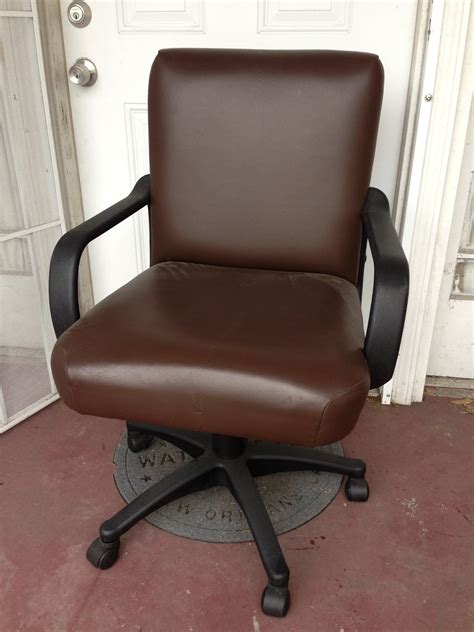 Elevate Your Comfort with the Blissful Magic Office Chair